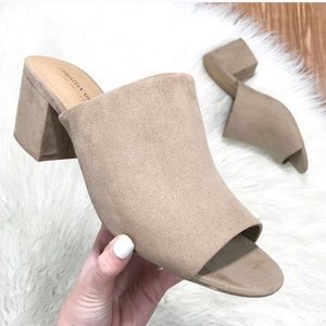 Tan Block Heel Mules